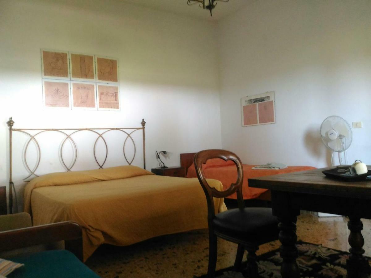 Paestum House Bed and Breakfast Exterior foto
